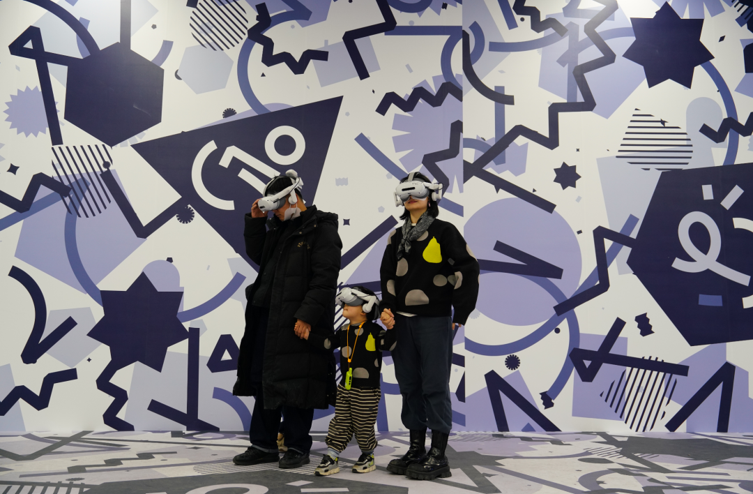 VR大空间 | c7c7娱乐平台·德火科技携手新华网、北京天文馆打造宇宙探索新体验