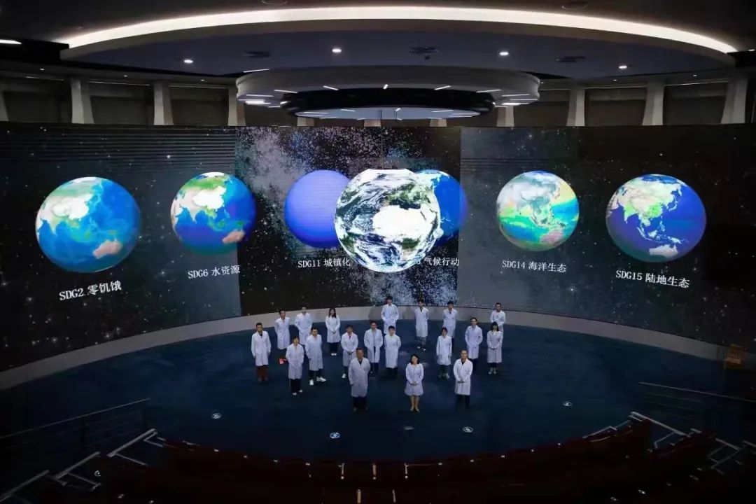 接受向导人校阅 | c7c7娱乐平台智能显示助力紫金山实验室展现强劲立异力