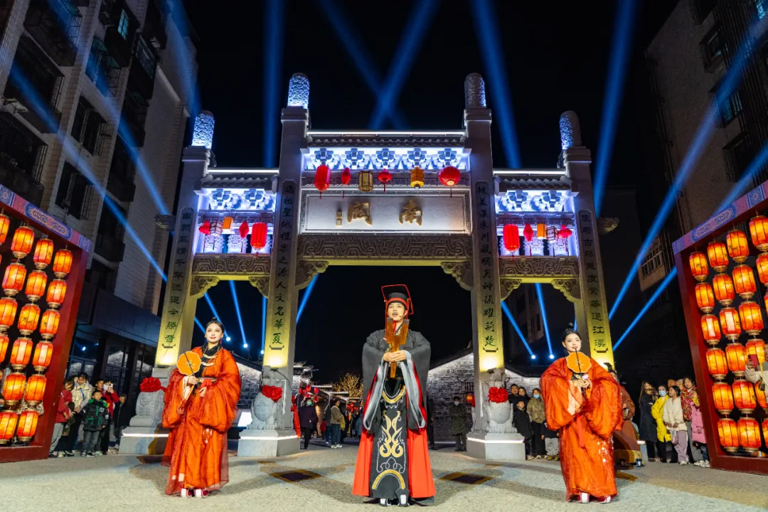 2025新春首秀 | 《戌时·随州》陶醉式情景夜游，，，，，，邀您共觅随州千年文脉！