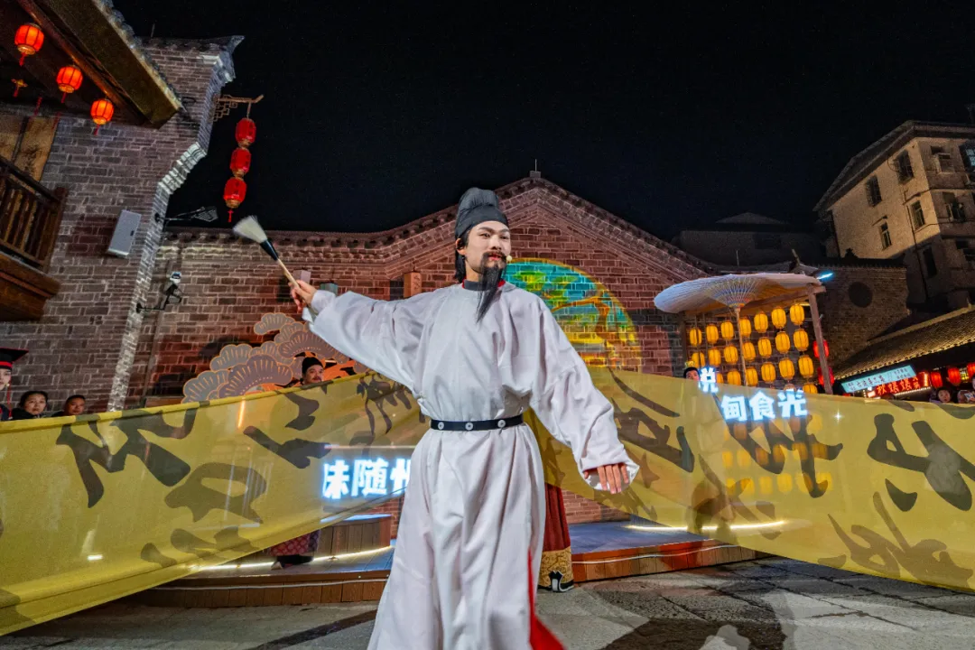 2025新春首秀 | 《戌时·随州》陶醉式情景夜游，，，，，，邀您共觅随州千年文脉！